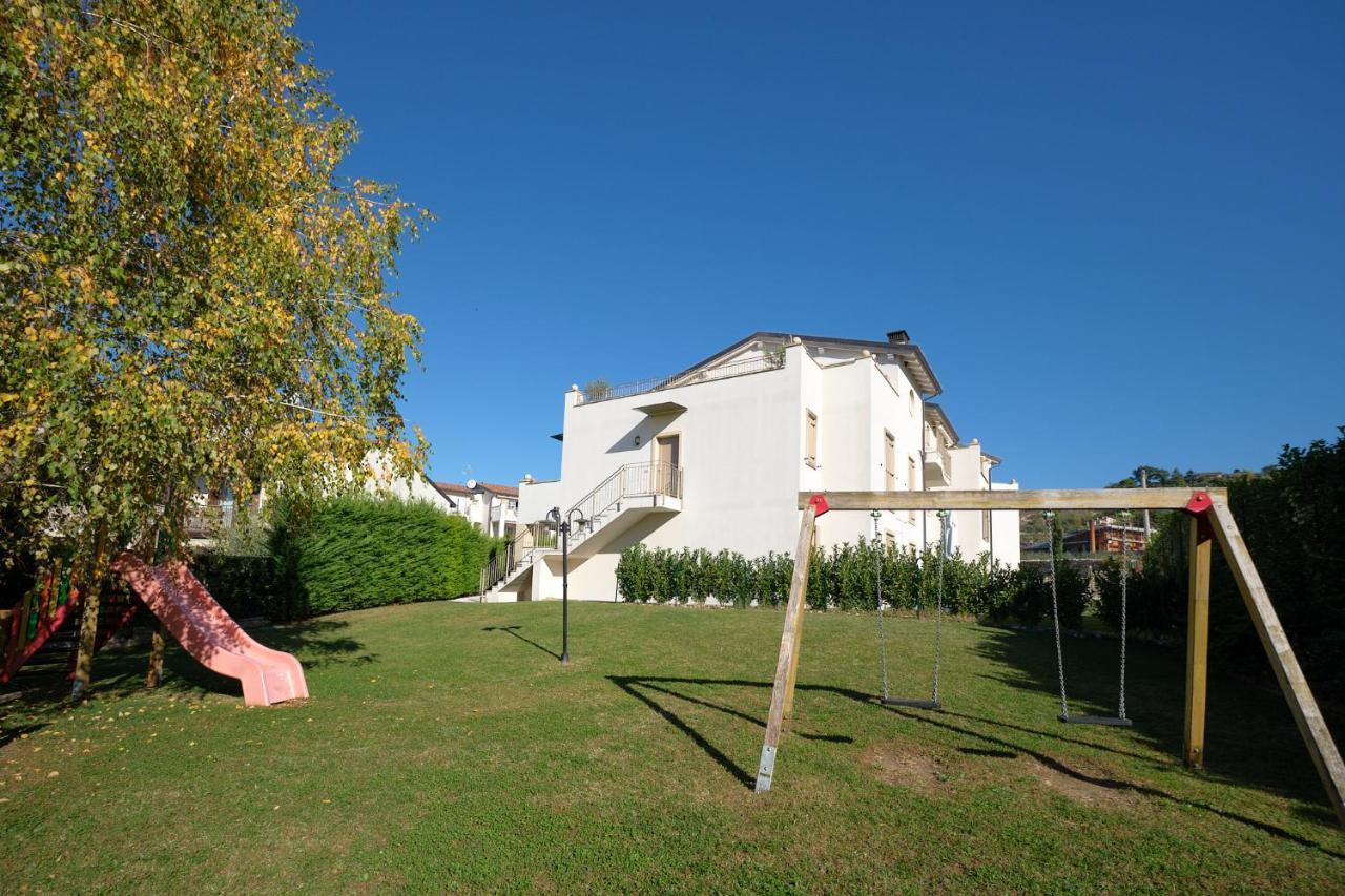 Apartmentsgarda - Corte Dei Molini Exterior foto